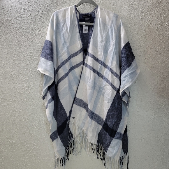 NWT Banana Republic OS Kimono Poncho Cardigan Womens Cashmere Wool Blue Plaid - Picture 1 of 6